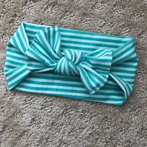 Baby Bling Bows - Mint pt. Stripe